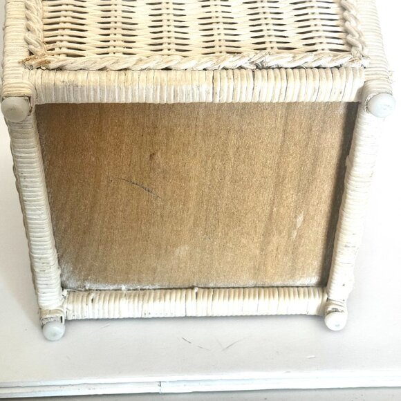 Pier 1 Rattan Waste Basket 11.5" White Wash Jamaica Collection Wicker Trash Can - Picture 13 of 16